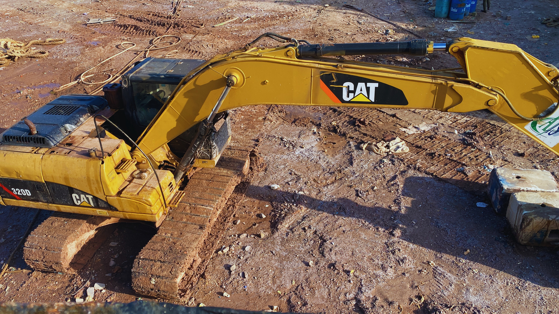 Alat dan Infrastruktur PT PBM Cahaya